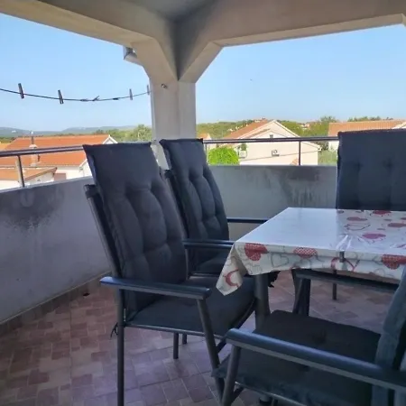 Kristina Sa Dvije Sobe Lejlighed Biograd Na Moru