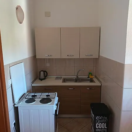 Appartement Kristina Sa Dvije Sobe *