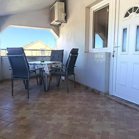 Appartement Kristina Sa Dvije Sobe